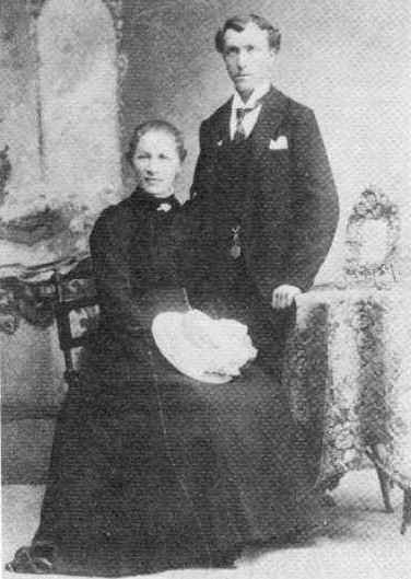 wpe1.jpg (25926 bytes)